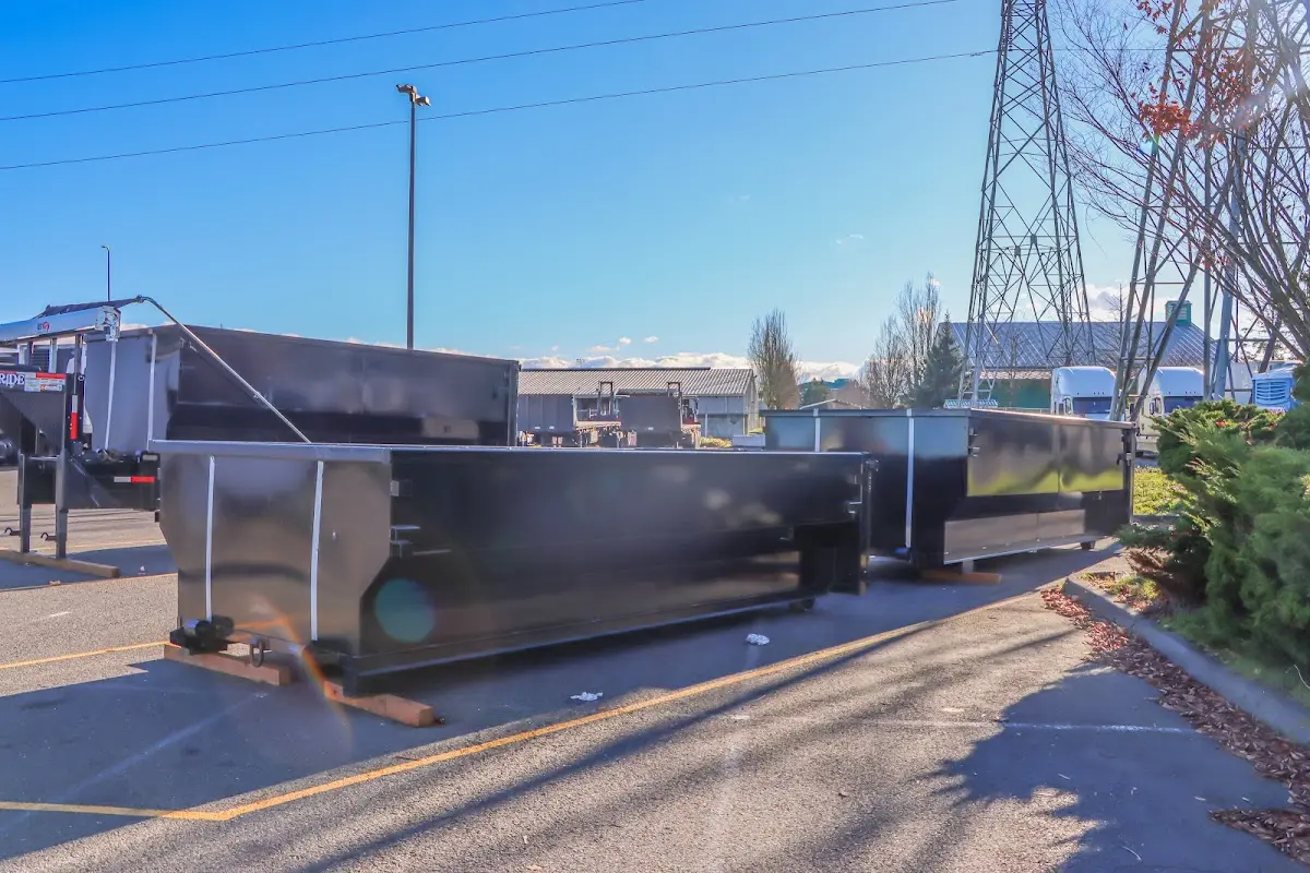 Professional dumpster rental and junk removal service in Tehaleh